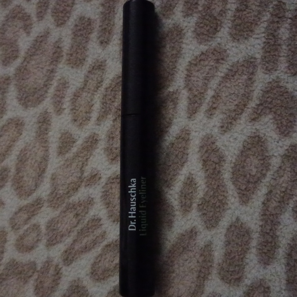Dr. Hauschka liquid eyeliner dark blue never used.